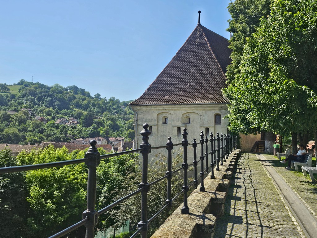Clocks, eyes and organs!
